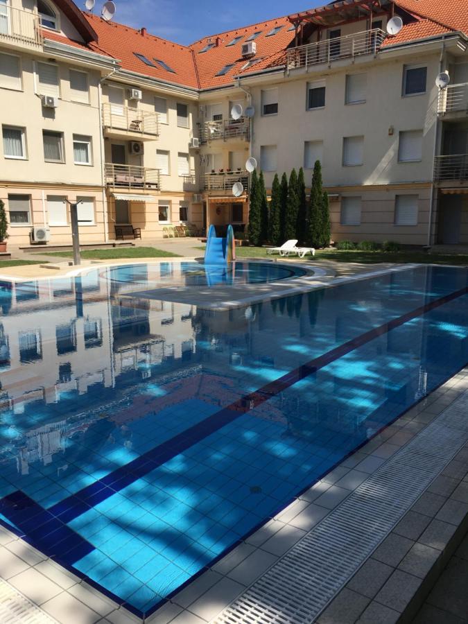 Sport Apartman Hajduszoboszlo Luaran gambar