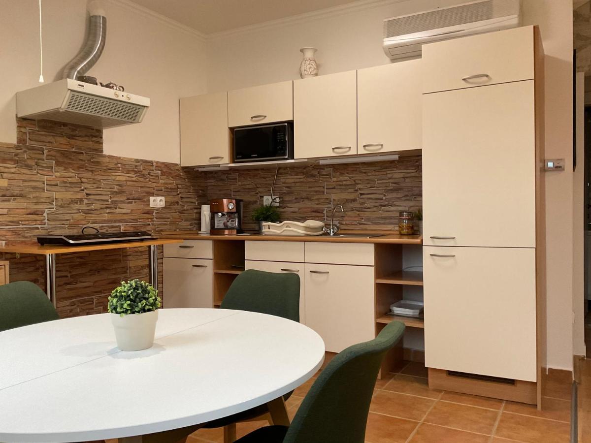 Sport Apartman Hajduszoboszlo Luaran gambar