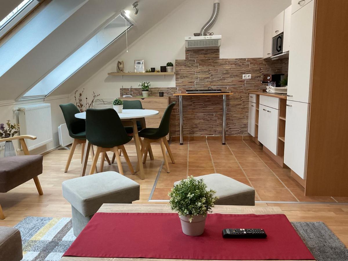 Sport Apartman Hajduszoboszlo Luaran gambar